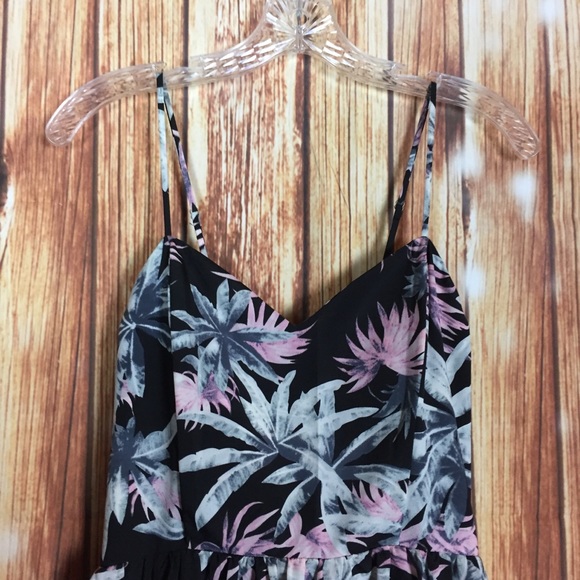 Like Mynded SM Floral Palm Leaf Double Layer Dress - Picture 3 of 6